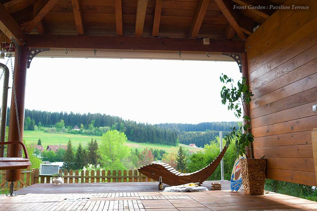 Entire House In Schwarzwald With Mountain View, Private Gym,Sauna And Garden Unterkirnach Exterior photo